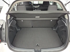 https://vehicle.imgix.net/4262965/fbcc5749-a023-4c31-a5b3-c2c9baaf4349.jpg