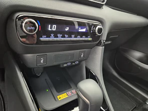 Fahrzeugbild TOYOTA Yaris 1.5 VVT-i HSD Trend - ab 2.99% Leasing