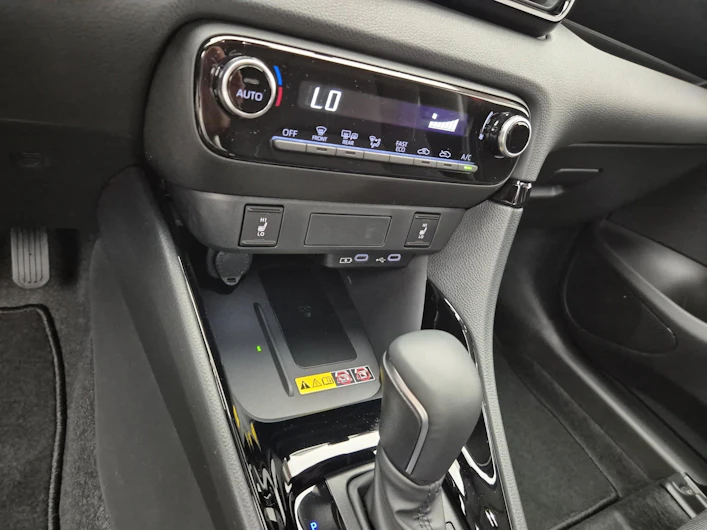 Fahrzeugbild TOYOTA YARIS