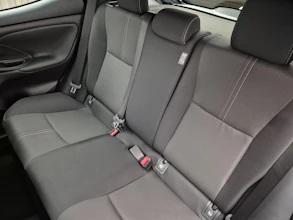 https://vehicle.imgix.net/4262976/b9b00de5-f254-4533-a51e-d7b1ed4b3582.jpg