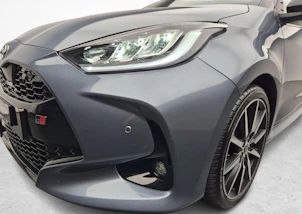 Fahrzeugbild TOYOTA Yaris 1.5 VVT-i HSD GR Sport - ab 2.99% Leasing