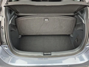 Fahrzeugbild TOYOTA Yaris 1.5 VVT-i HSD GR Sport - ab 2.99% Leasing
