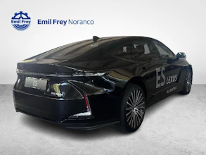 https://vehicle.imgix.net/4262985/6e8480f2-702b-4f46-b55f-6928d558024c.jpg