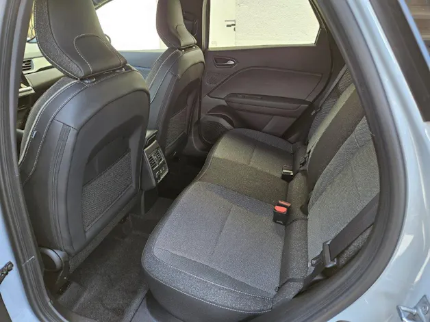 Renault Captur 1.8 E-Tech techno