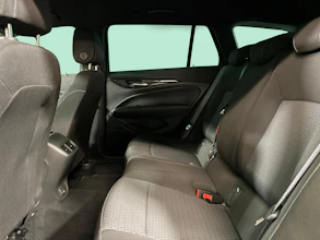 https://vehicle.imgix.net/4263013/a0c6b089-62a3-4e64-8815-b6ffd5f97700.jpg