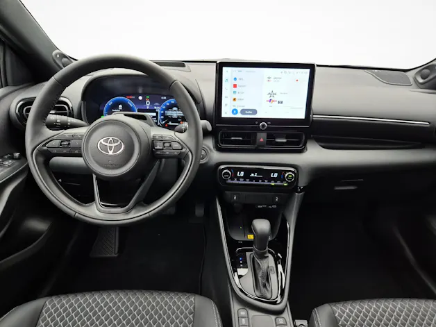 Toyota Yaris 1.5 VVT-i HSD Premium - ab 1.99% Leasing