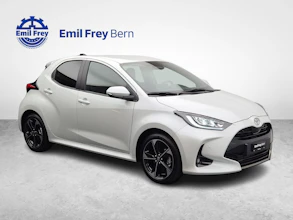 https://vehicle.imgix.net/4263052/46e32803-330b-404e-9660-de306a21ad31.jpg