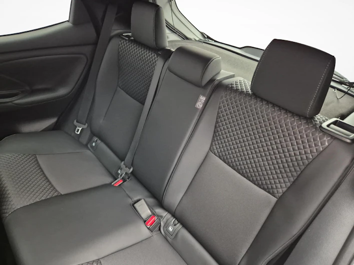Fahrzeugbild TOYOTA YARIS