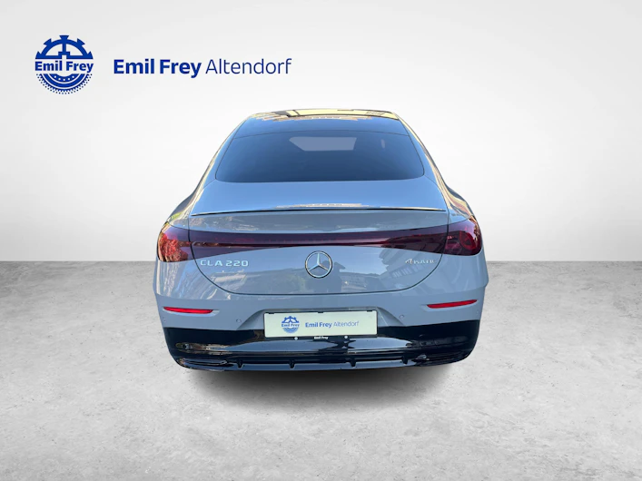 image du véhicule MERCEDES-BENZ CLA 220