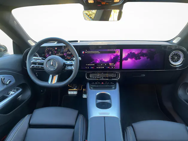 Mercedes-Benz CLA 220 4MATIC AMG Line