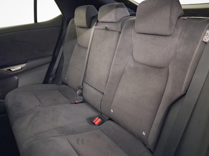 Fahrzeugbild LEXUS RZ