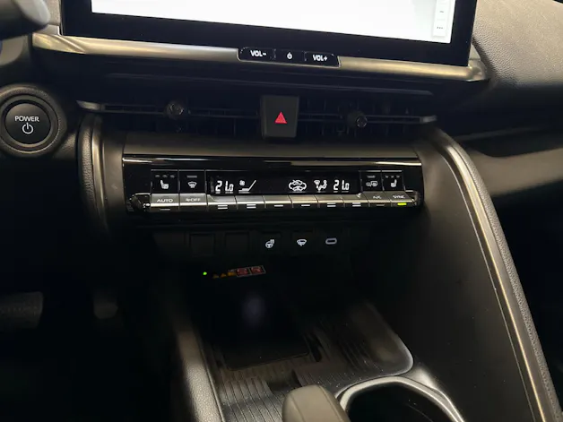 Toyota C-HR 2.0 PHEV Swiss Edition