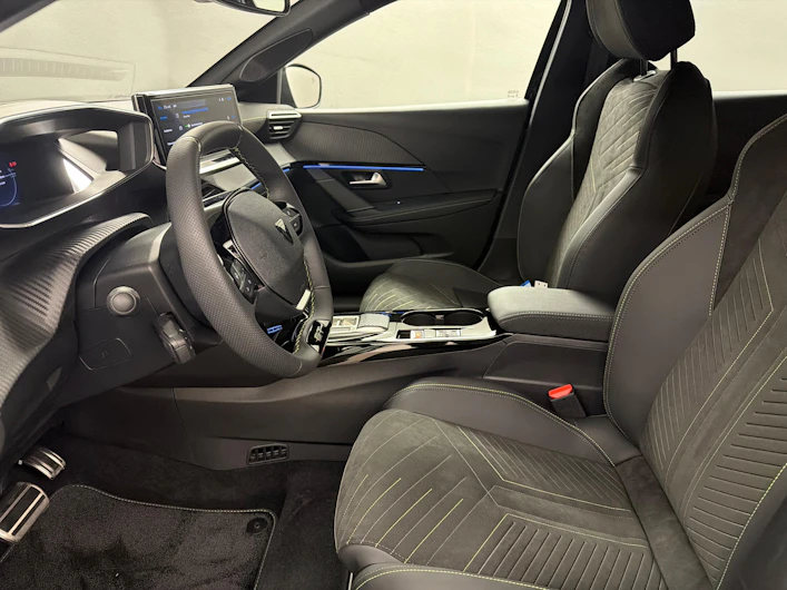 Fahrzeugbild PEUGEOT 208