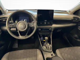 Toyota Yaris 1.5 VVT-i HSD Trend