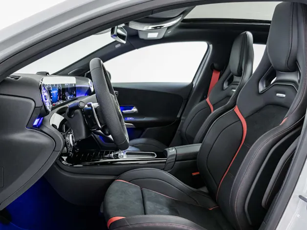 Mercedes-Benz A 35 AMG 4MATIC
