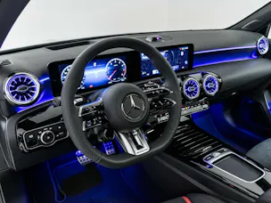 Mercedes-Benz A 35 AMG 4MATIC