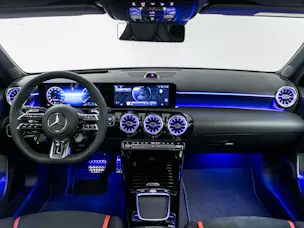 Mercedes-Benz A 35 AMG 4MATIC
