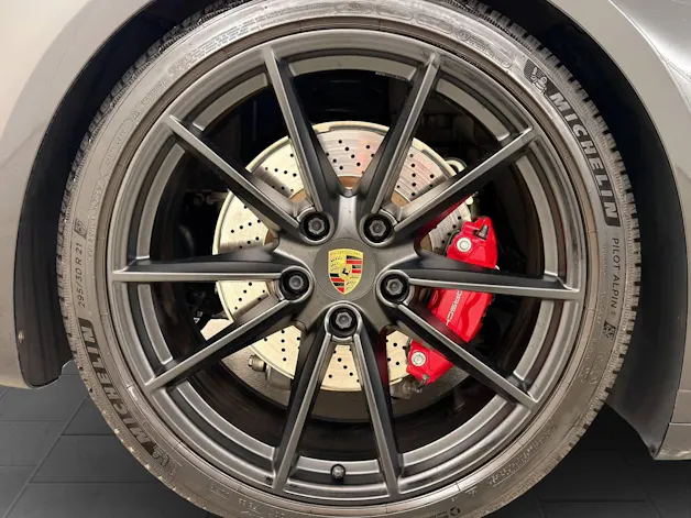 Porsche 911 Carrera 4S