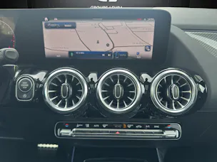 Mercedes-Benz GLA 220d 4Matic 8G-DCTSwiss Star