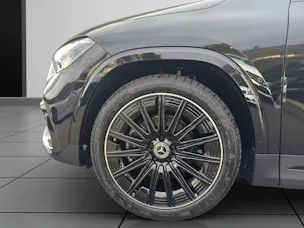 Mercedes-Benz GLA 220d 4Matic 8G-DCTSwiss Star