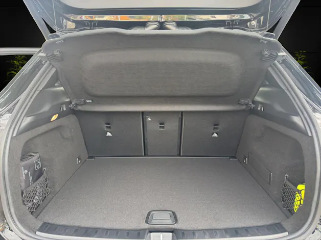 Mercedes-Benz GLA 220d 4Matic 8G-DCTSwiss Star