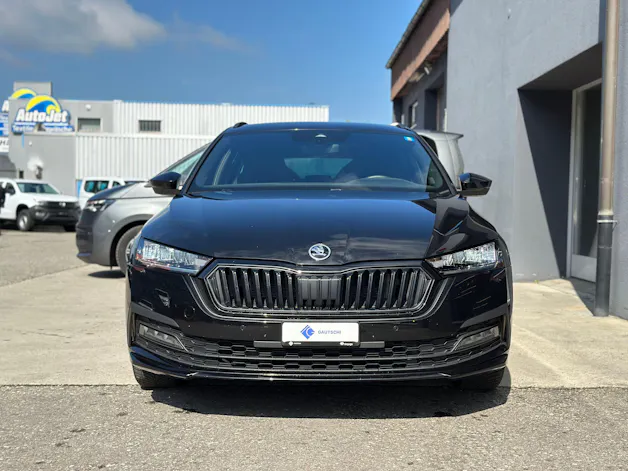 Škoda Octavia Combi 2.0 TSI SportLine DSG 4x4