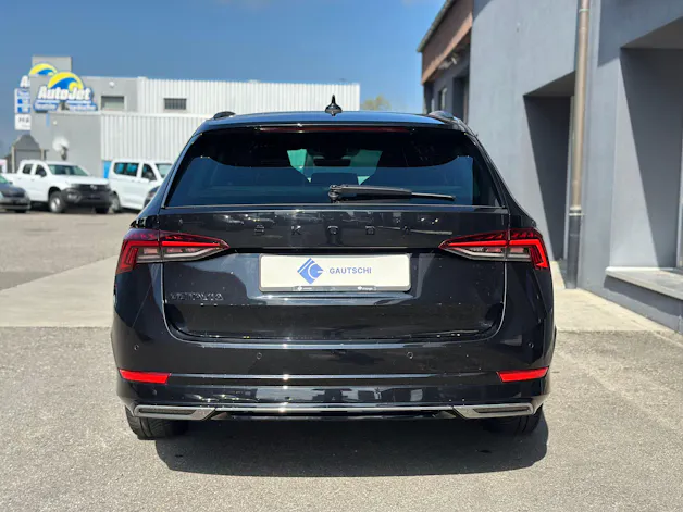 Škoda Octavia Combi 2.0 TSI SportLine DSG 4x4