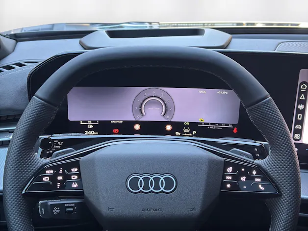 Audi Q3 SUV TFSI quattro 195 kW S tronic