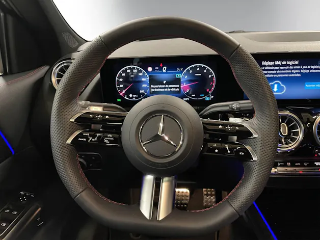 Mercedes-Benz GLA 220d 4Matic 8G-DCTSwiss Star