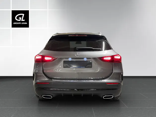 Mercedes-Benz GLA 220d 4Matic 8G-DCTSwiss Star