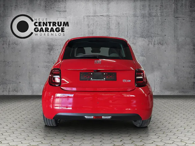 Fiat 500 3+1 electric 87 kW La Prima