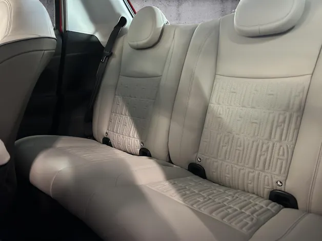 Fiat 500 3+1 electric 87 kW La Prima