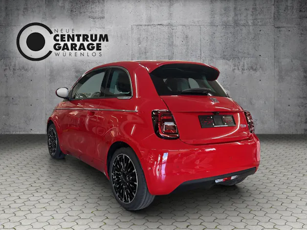 Fiat 500 3+1 electric 87 kW La Prima