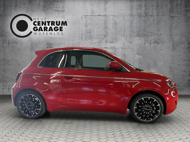 Fiat 500 3+1 electric 87 kW La Prima