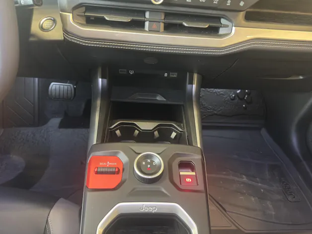 Jeep Compass 1.2 T e-Hybrid First Edition