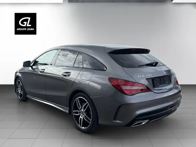 Mercedes-Benz CLA 200 AMG Line