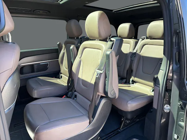 Mercedes-Benz V 300 d Swiss Edition AMG-Line L 4M