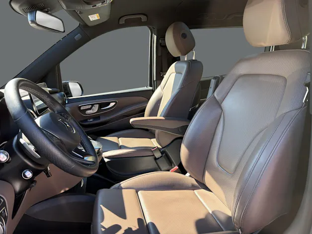 Mercedes-Benz V 300 d Swiss Edition AMG-Line L 4M