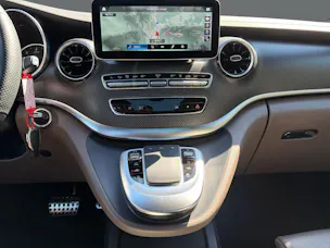 Mercedes-Benz V 300 d Swiss Edition AMG-Line L 4M