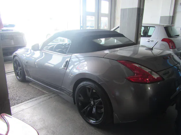 Nissan 370 Z Roadster