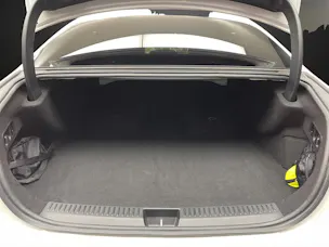 Mercedes-Benz E 300 e 9G-Tronic