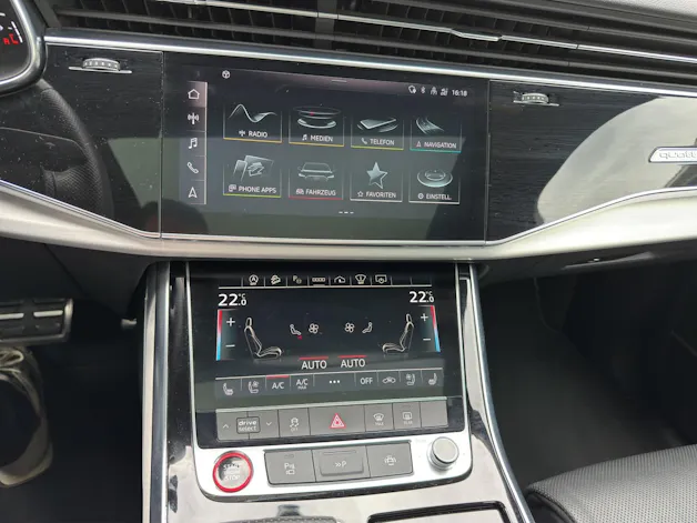 Audi SQ7 TFSI quattro tiptronic
