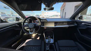Audi RS3 Limousine 2.5 TSI quattro S-tronic