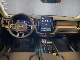 Volvo XC60 T6 eAWD PluginHybrid Plus Dark Geartronic