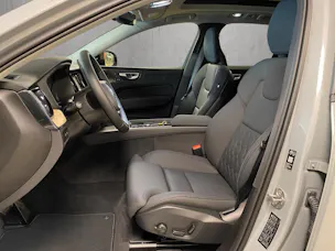 VOLVO XC60 T6 eAWD PluginHybrid Plus Dark Geartronic