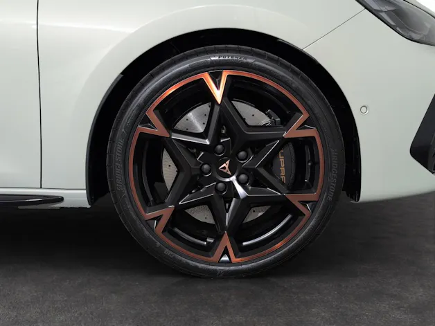 Cupra LEON ST 2.0 TSI VZ DSG 4Drive