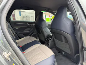 Audi A6 Avant TFSI quattro 270 kW S tronic