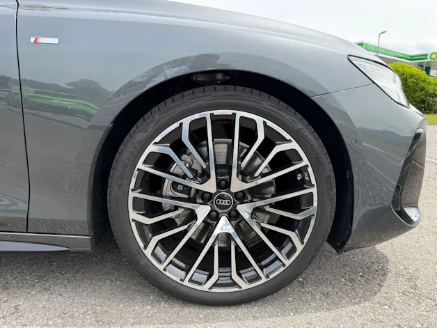 Audi A6 Avant TFSI quattro 270 kW S tronic