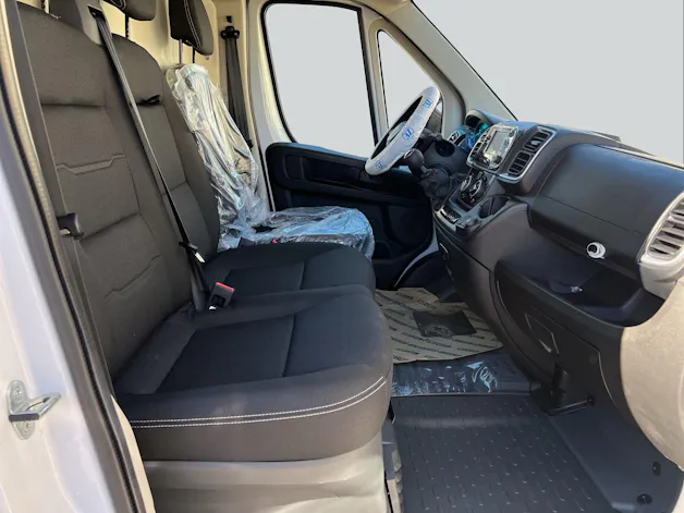Peugeot Boxer 2.2 HDI 335 L2H2