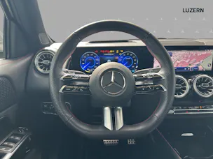 Mercedes-Benz EQB 350 66,5 kWh 4Matic Swiss Star